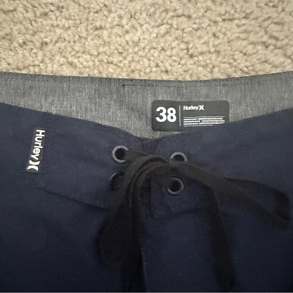 Hurley Men’s Board‎ shorts Swim Trunks Size 38 in Navy EUC - Picture 5 of 8